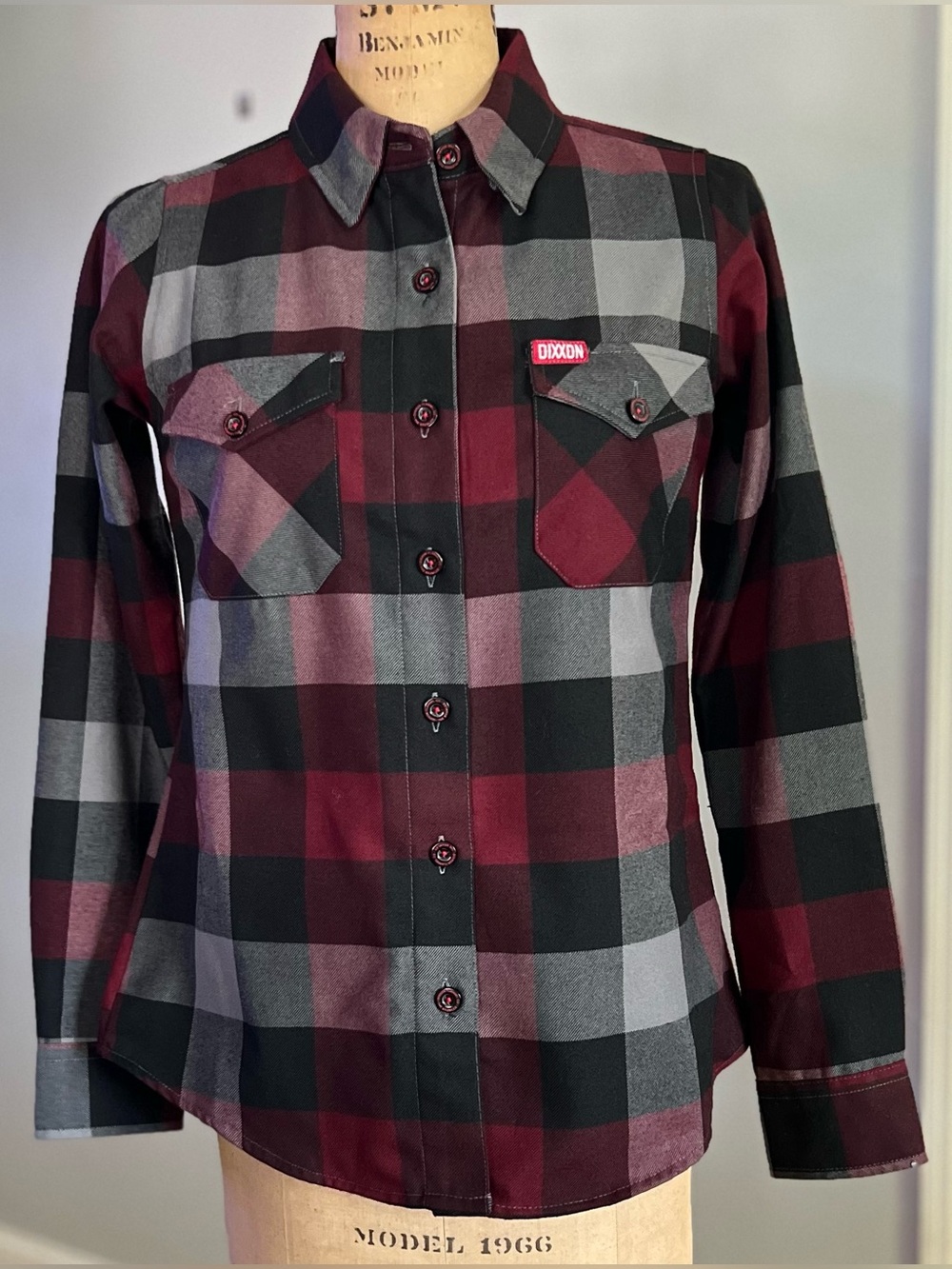 DIXXON The Brawler Plaid Flannel Shirt S